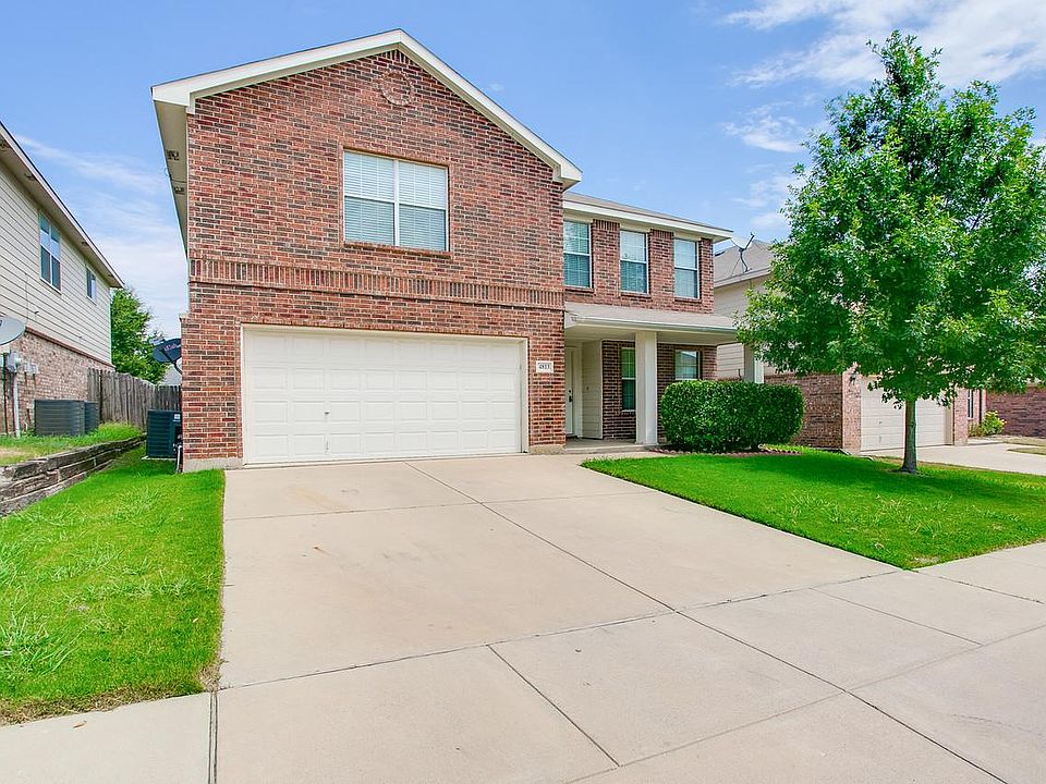 1st image of 4813 Trail Hollow Dr