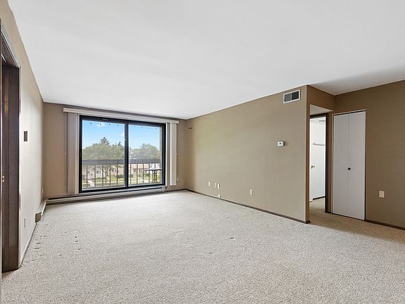 2nd image of 3609 N Tucker Pl