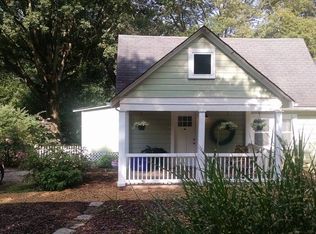 842 Tanner Dr, Scottdale, GA 30079