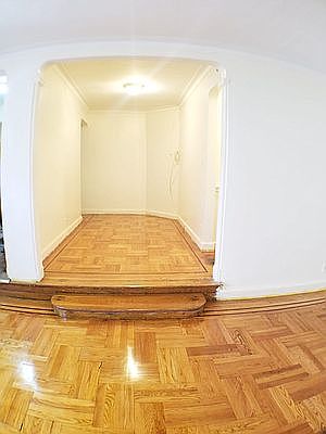 2nd image of 95 W 195th St APT 6G