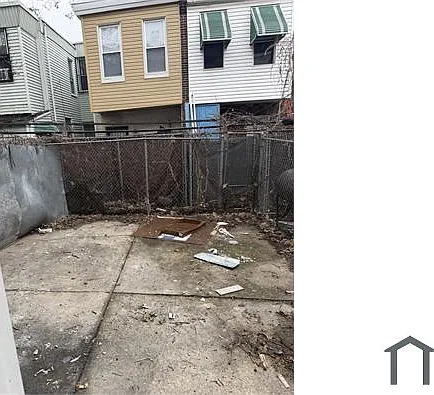 2521 N 12th St #1 — Photo 11