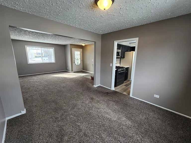 332 Drake Ave — Photo 10