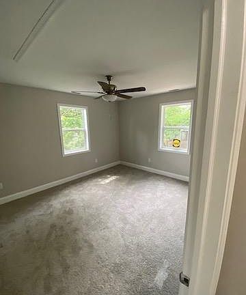 5th image of 4223 Vine St