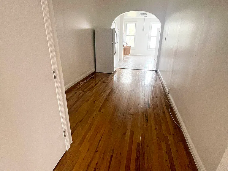 25 Beaver St #3L — Photo 4