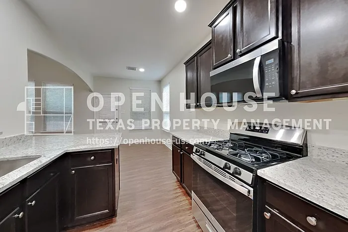9525 E Woodmark — Photo 5