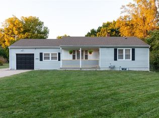 9004 E 67th Ter, Raytown, MO 64133