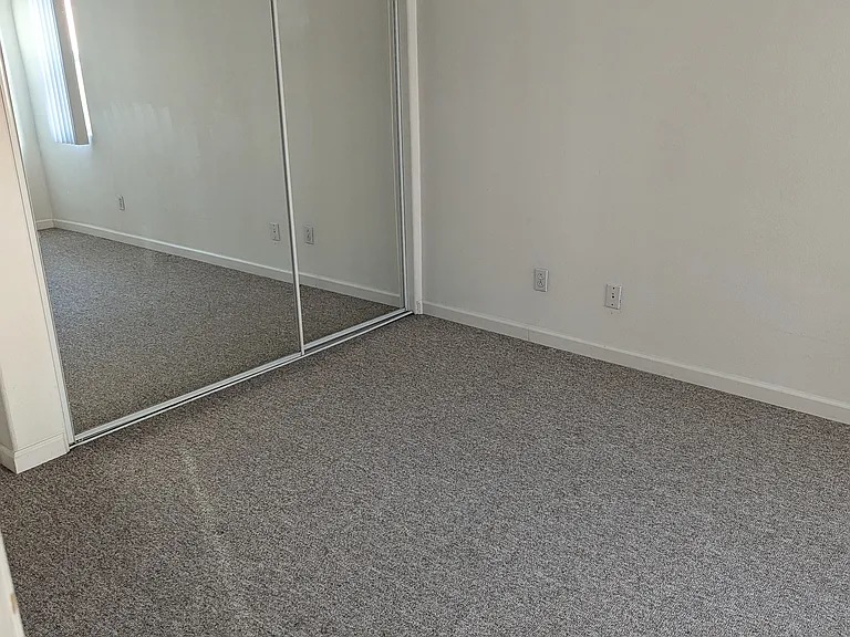 1140 W Palm St — Photo 9