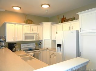 248 Plaza Gardens Ct Unit 1B, Camdenton, MO 65020