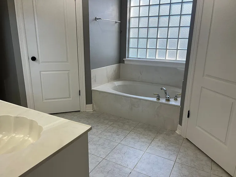 106 Hanging Moss Ln — Photo 27