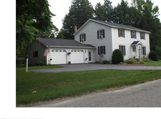 31 Corbett Ln, Winslow, ME 04901