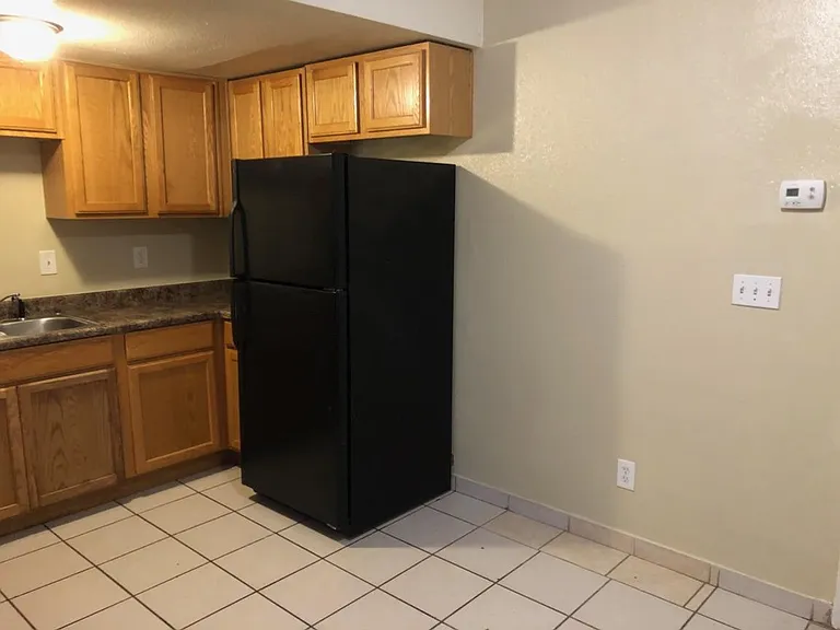 1644 E Palm Ln #3 — Photo 3