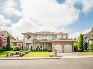 1089 NW 8th Way, Canby, OR 97013