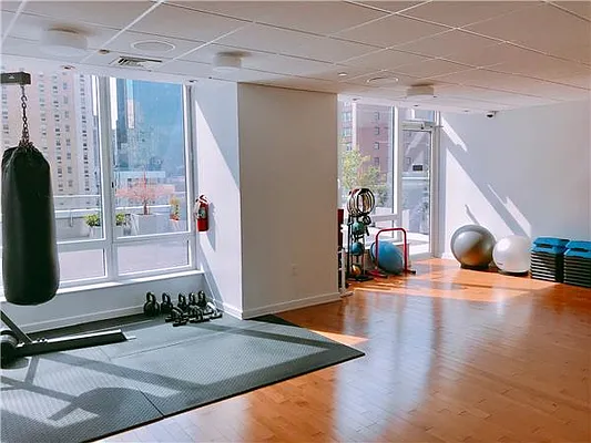 Rented by RELO REDAC INC. | media 38