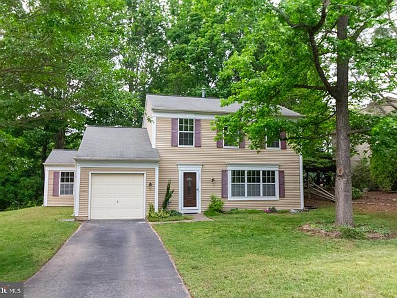 2nd image of 5903 Vista Ct