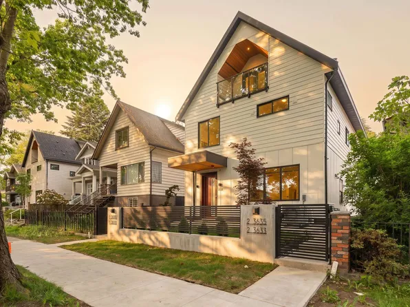 3635 Turner St #2, Vancouver, BC V5K 2J2