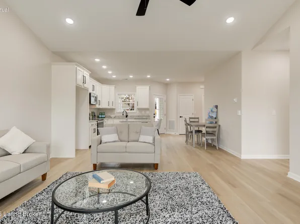 10915 Brookley Dr, Louisville, KY 40229