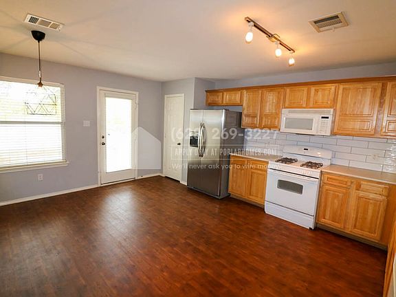 3rd image of 205 Lollipop Ln