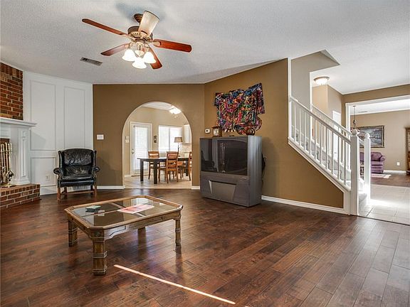 5th image of 4920 Basil Dr
