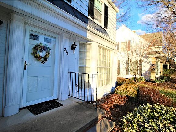 2nd image of 315 Mull Ave