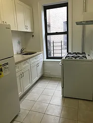 Rented by Picture Realty Inc.