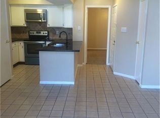 10855 Meadowglen Ln APT 727, Houston, TX 77042