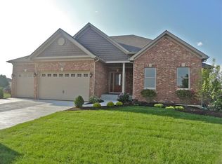 376 Andover Dr, Oswego, IL 60543