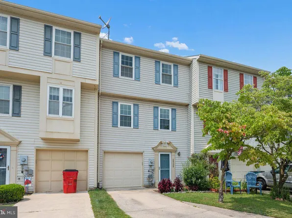 20328 Kellys Ln, Hagerstown, MD 21742