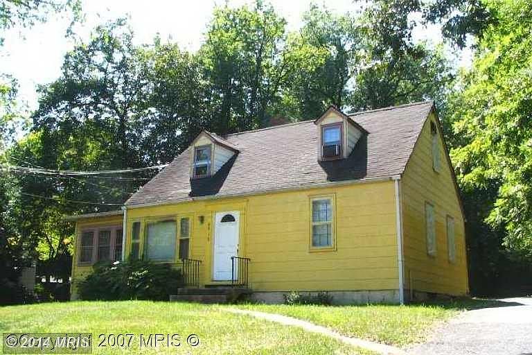 1st image of 6919 Old Dominion Dr