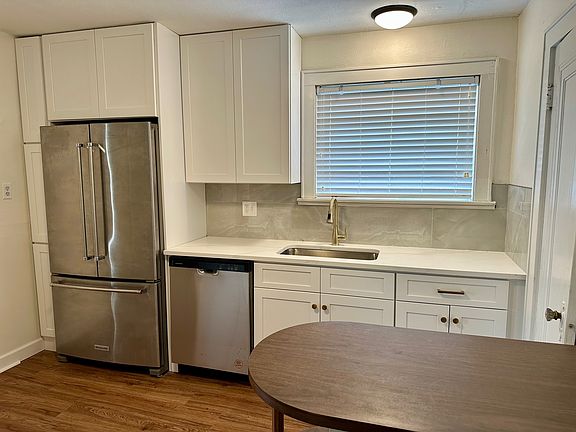 4th image of 7310 Lindell Blvd #2