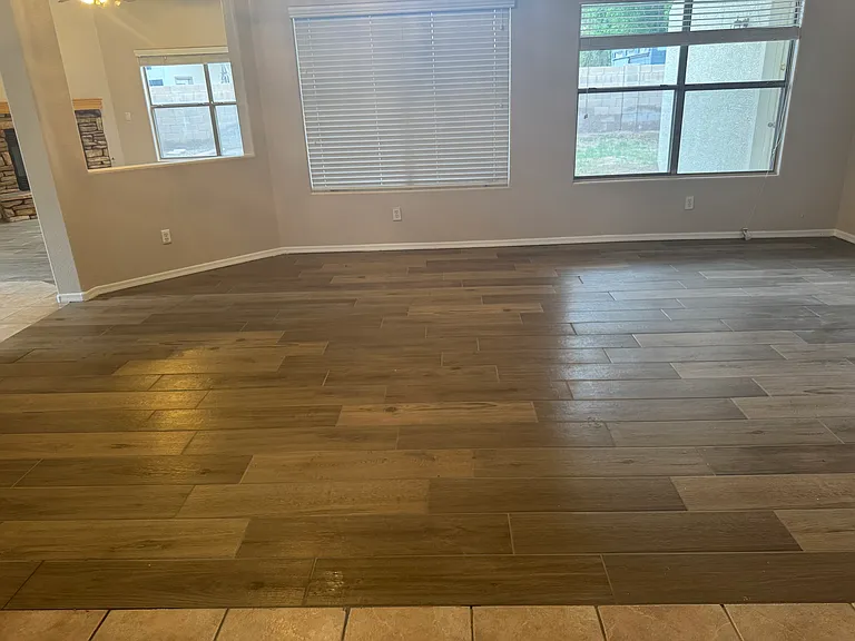 2441 E Dana Way — Photo 3