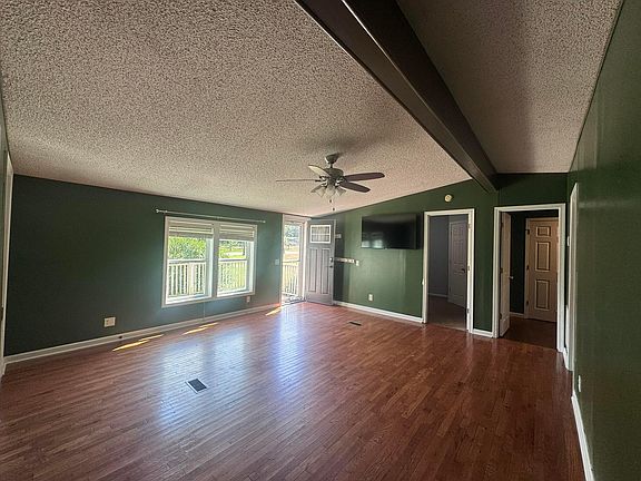 5th image of 13338 Middlefork Rd