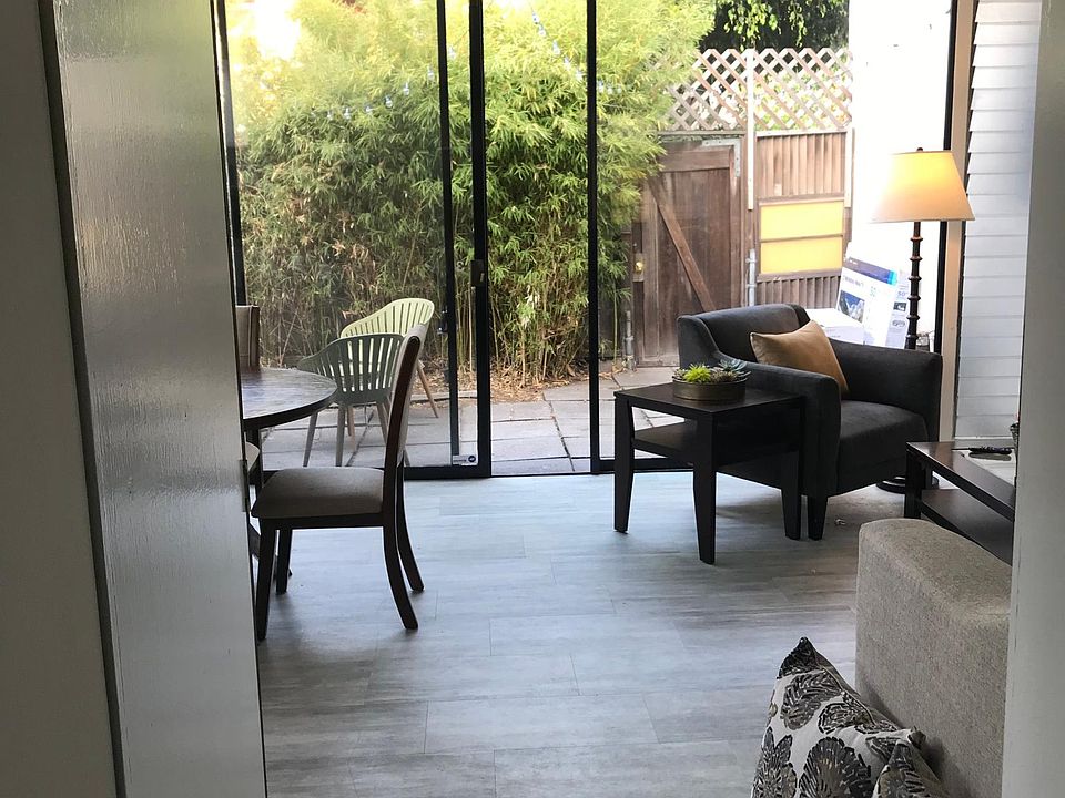 1st image of 10567 National Blvd APT 3