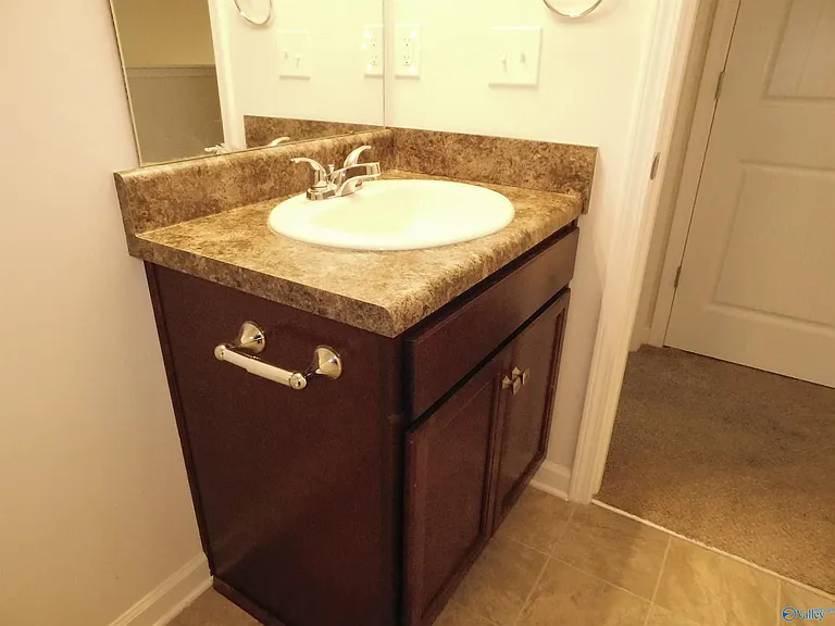 136 Winstead Cir — Photo 28