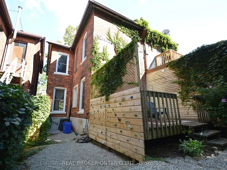 132 Grant Ave — Photo 20