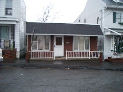 1st image of 106 S Catherine St