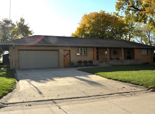 71 Ridgeview Rd, Sioux City, IA 51104