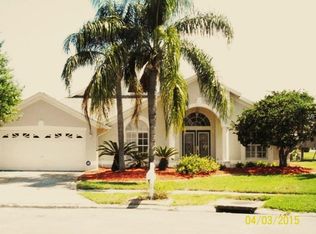 18417 Canary Ln, Lutz, FL 33558