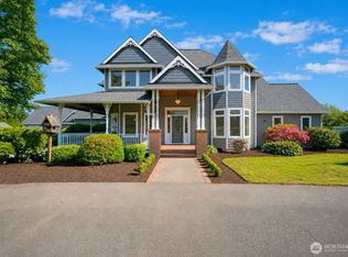 5452 Northwest Drive, Bellingham, WA 98226