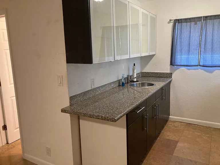 720 Briny Ave #10 — Photo 7