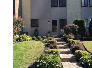4815 Oxford Ct #9, Bensalem, PA
