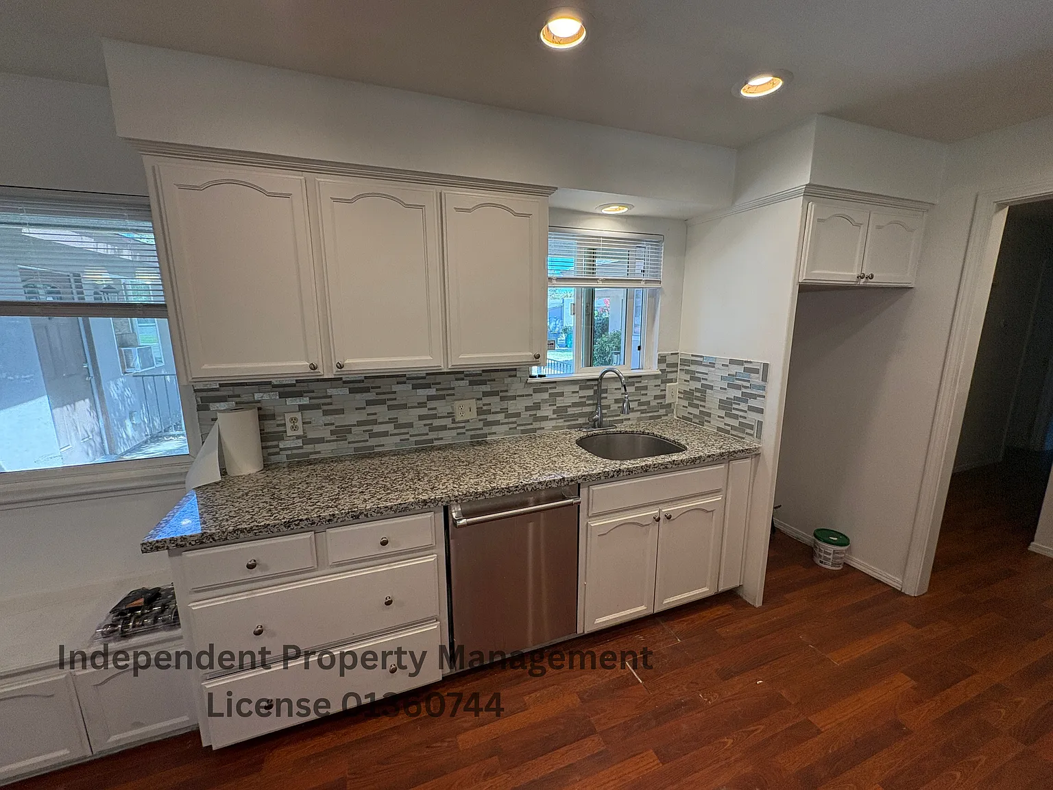 4 bed, $2,500 — Photo 3