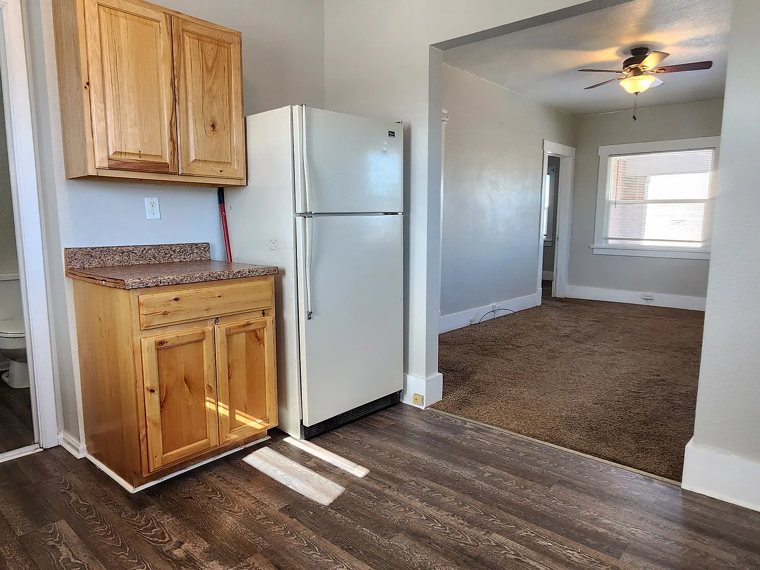 2 bed, 700 sqft, $850 — Photo 4