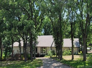 820 S Rockford Rd, Ardmore, OK 73401