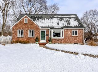 25 High St, Canton, MA 02021