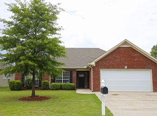 332 Summerchase Dr, Calera, AL 35040