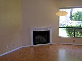4th image of 703 Copper Dr