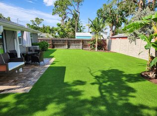 1052 Venetian Pkwy, Venice, FL 34285