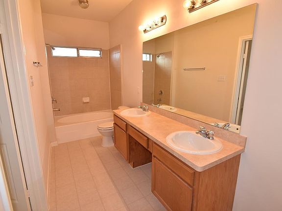 5th image of 17822 Bullis Gap Dr