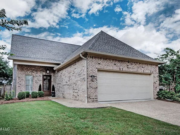 46 Charleston Cir, Brandon, MS 39047