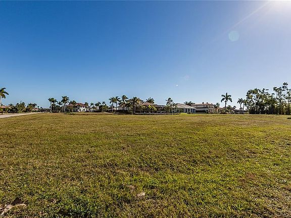 4th image of 531 Hammock Ct Lot 21